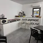 ベッド・アンド・ブレックファスト La Casa Di Cate & Adry