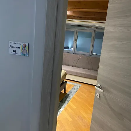 La Casa Di Cate & Adry Nocleg ze śniadaniem 4*