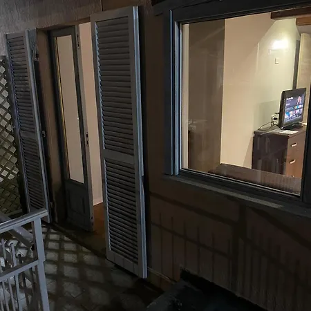 La Casa Di Cate & Adry Bed and Breakfast Envie